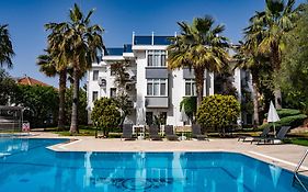 Carrington Suites